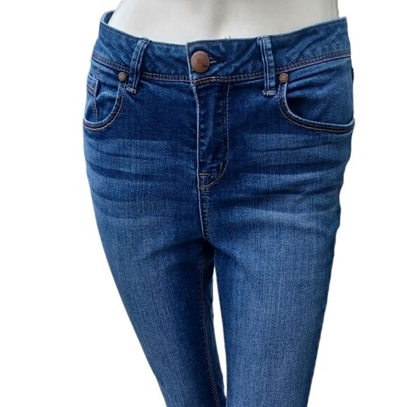 688810....1822 Skinny High Rise Jeans Size 4, W26" 27"Inseam 10"Rise - Picture 2 of 6